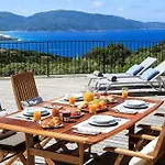Villa Domaine Valle Doniche Olmeto (Corsica)